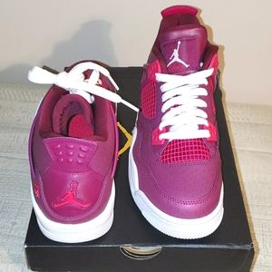 NIB Air Jordan 4 Retro